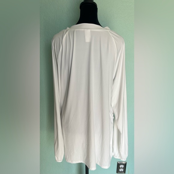 Women's White Butterfly Top - Picture 4 of 5